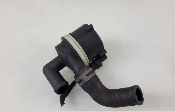Audi A4 S4 B8 8K Electric auxiliary coolant/water pump 5N0965561A