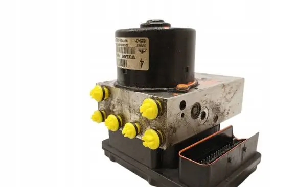 Volvo XC90 ABS Pump P30793446