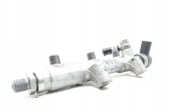 Audi A7 S7 4G Fuel main line pipe 059130090CR