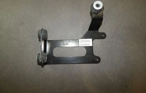 Audi Q5 SQ5 Other engine bay part 8R0820035A