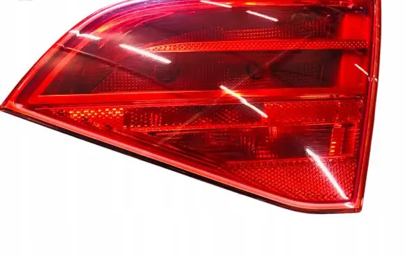 Audi A4 S4 B8 8K Tailgate rear/tail lights 8K9945094