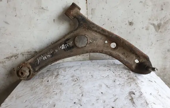 Front lower control arm/wishbone