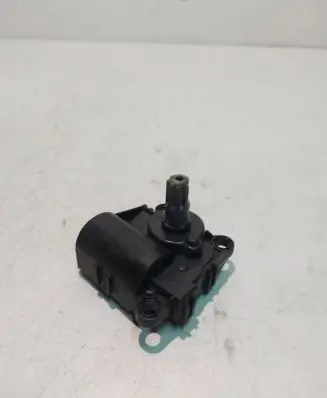 KIA Ceed Air flap motor/actuator D332ATBAA02