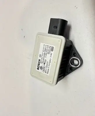 Audi A6 S6 C6 4F ESP acceleration yaw rate sensor 8E0907637B 7002078 0265005618