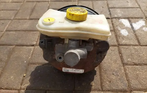 Audi A4 S4 B6 8E 8H Brake booster 8E0612107C