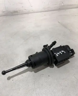 Audi A3 S3 8P Clutch master cylinder