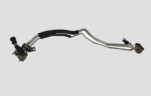 Volvo V40 Air conditioning (A/C) pipe/hose