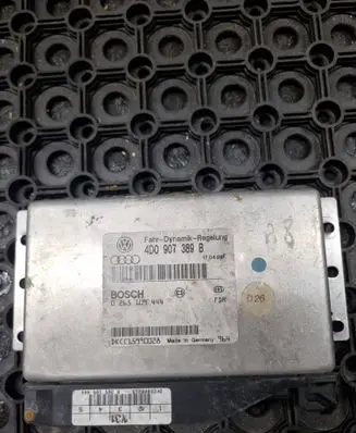Audi A6 S6 C6 4F Engine control unit/module 4D0907389B 0265109444 DKCC15990028