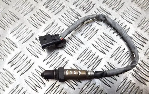 Renault Megane III Lambda probe sensor H8201395330 0281004221