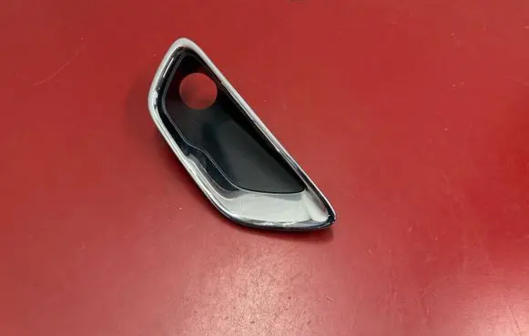 Jeep Grand Cherokee Front fog light trim/grill 68261710AA