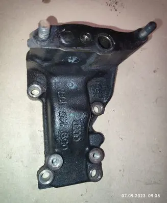 Audi A5 8T 8F Other engine bay part 059145195