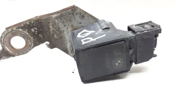 BMW 5 E39 Air suspension front height level sensor 1093697