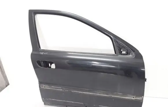 Door (2 Door Coupe)