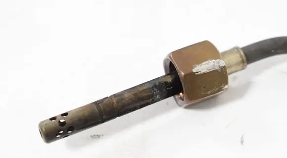 Mercedes-Benz Sprinter W906 Oil temperature sensor A0009056804