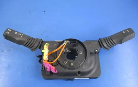 Opel Astra H Other switches/knobs/shifts 13236786KR