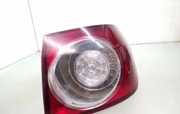 Volkswagen Golf Plus Rear/tail lights 5M0945096K