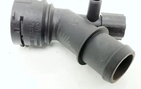Volkswagen Golf IV Engine coolant pipe/hose 1J0121619A