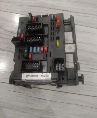Citroen C3 BSM Control unit 9657608780