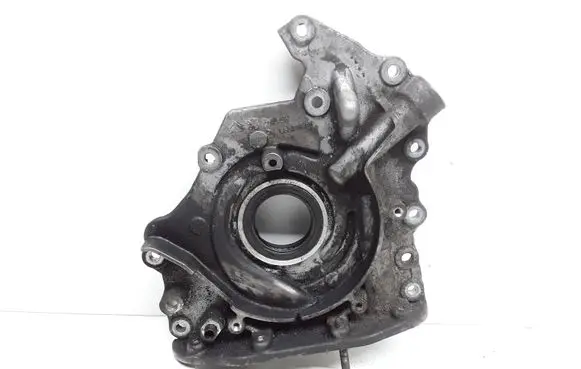 Volvo V40 Oil pump 9686038880