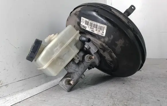 Mercedes-Benz A W169 Brake booster A1694300230