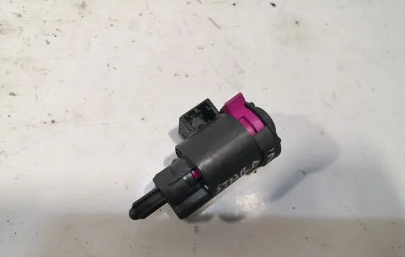Audi A6 S6 C6 4F Brake pedal sensor switch 914689963 14689962