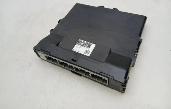 Lexus GS 250 350 300H 450H Engine control unit/module ECU 8968130130 2850001032