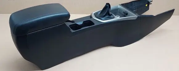 SsangYong Rodius Center console 