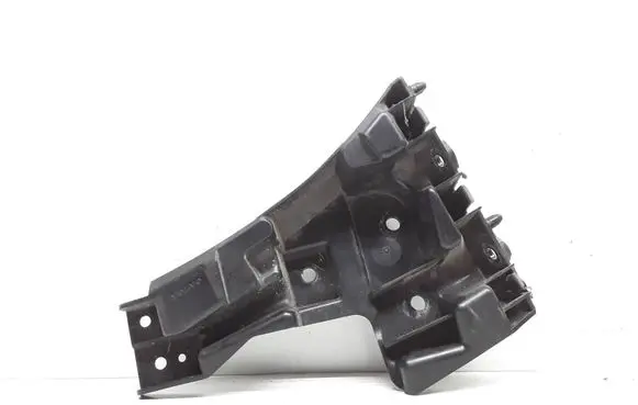 Volvo V60 Front bumper mounting bracket 31323833