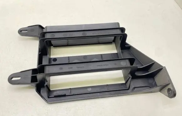 Audi A6 S6 C6 4F Radio/GPS head unit trim 4F0907368B