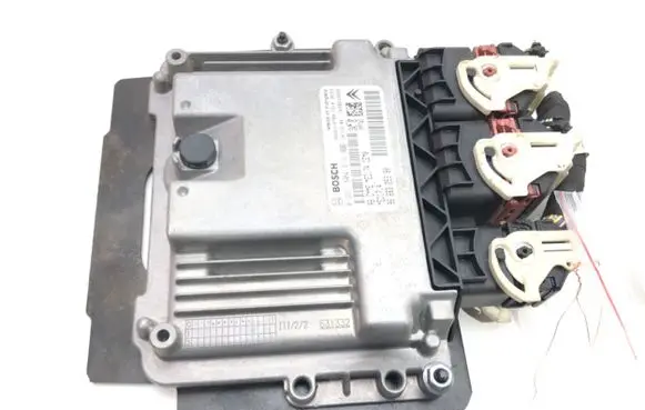 Peugeot 5008 Engine control unit/module ECU