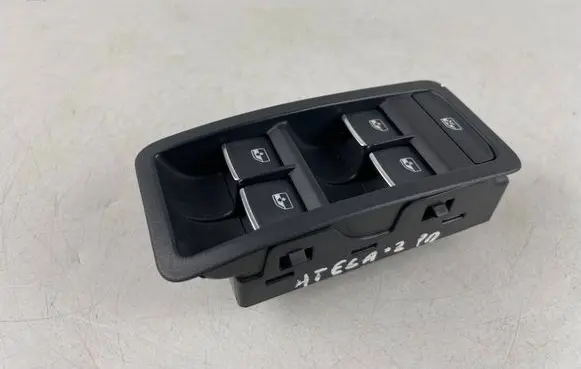 Seat Ateca Electric window control switch 5G0959857E