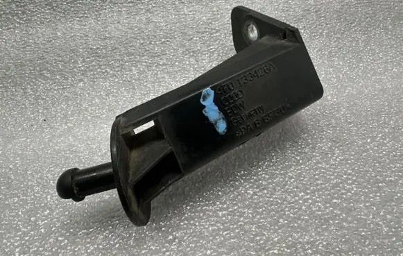 Audi A6 S6 C6 4F Air filter cleaner box bracket assembly 4F0133426A