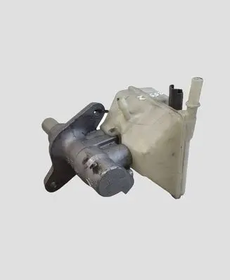 Peugeot 3008 I Master brake cylinder 9654002180