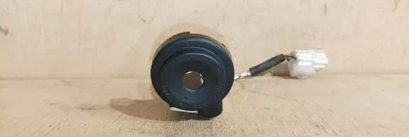 Toyota Corolla E110 Immobiliser reader (aerial) 73653512 DE682060 736535