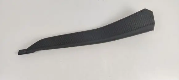 Audi E-tron GT Front door trim bar 4J3867409E