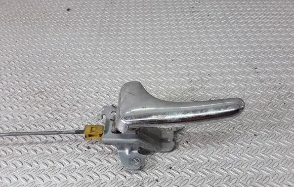 Volvo S40, V40 Front door interior handle