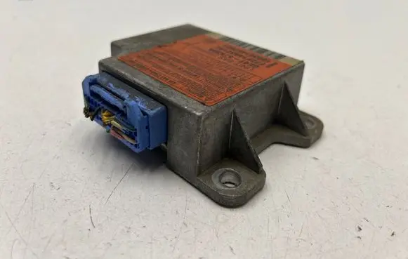 Mazda 626 Airbag control unit/module GE4T57K30A F72F14B321AC