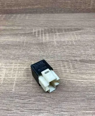 Lexus IS 200-300 Other relay 9098702010 1567000060