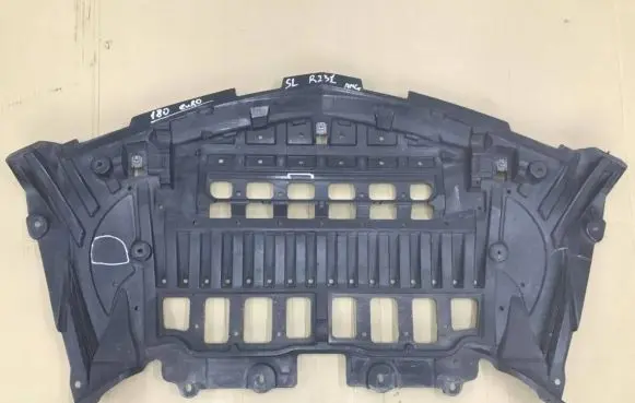 Mercedes-Benz SL AMG R231 Engine splash shield/under tray a2315200930