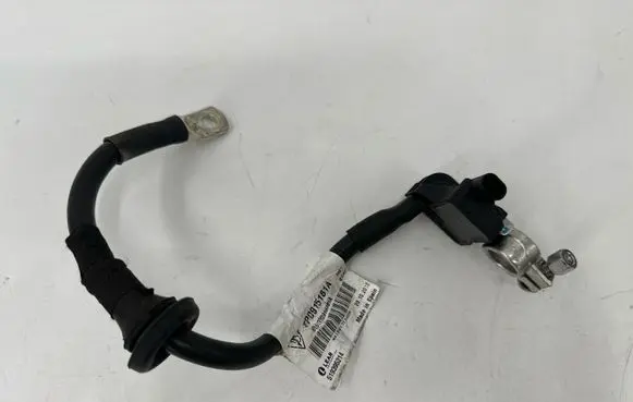 Volkswagen Touareg II Negative earth cable (battery) 7P0915181A