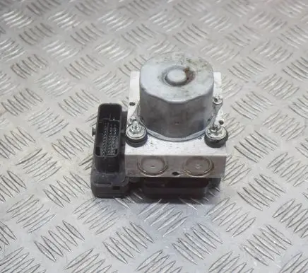Tesla Model S ABS Pump 269699 103779700D