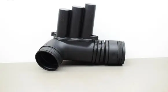 Audi A3 S3 8V Air intake duct part 04E129651D