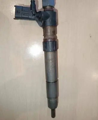 Ford Mondeo MK IV Fuel injector 9659228880 0445115025