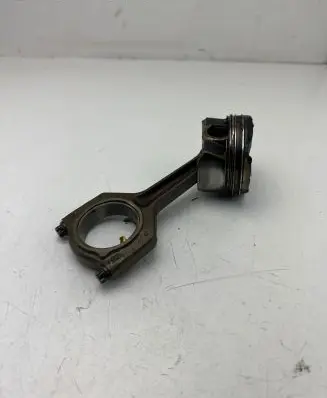 BMW 3 F30 F35 F31 Piston with connecting rod