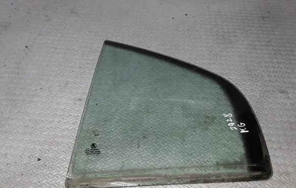 Skoda Superb B5 (3U) Rear vent window glass 