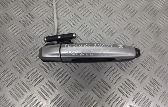 Suzuki Swift I Rear door exterior handle