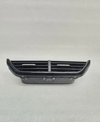 Skoda Octavia Mk4 Dash center air vent grill 5E3820951