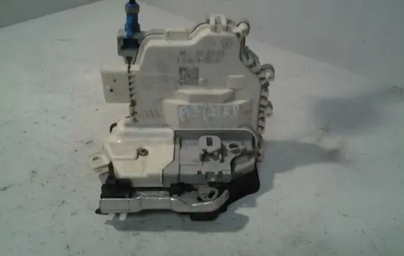 Audi A3 S3 8V Front door lock 8X2837015