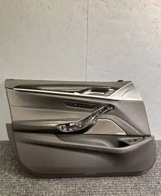 BMW 5 G30 G31 Front door card panel trim 2844126