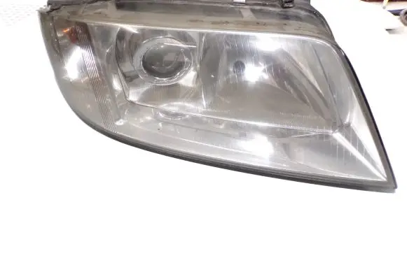 Audi A6 S6 C5 4B Headlight/headlamp